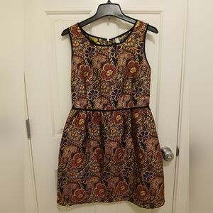 Elegant Floral Mini Dress - Black and Red